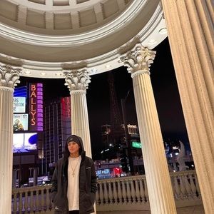 Meet your Posher, Alan